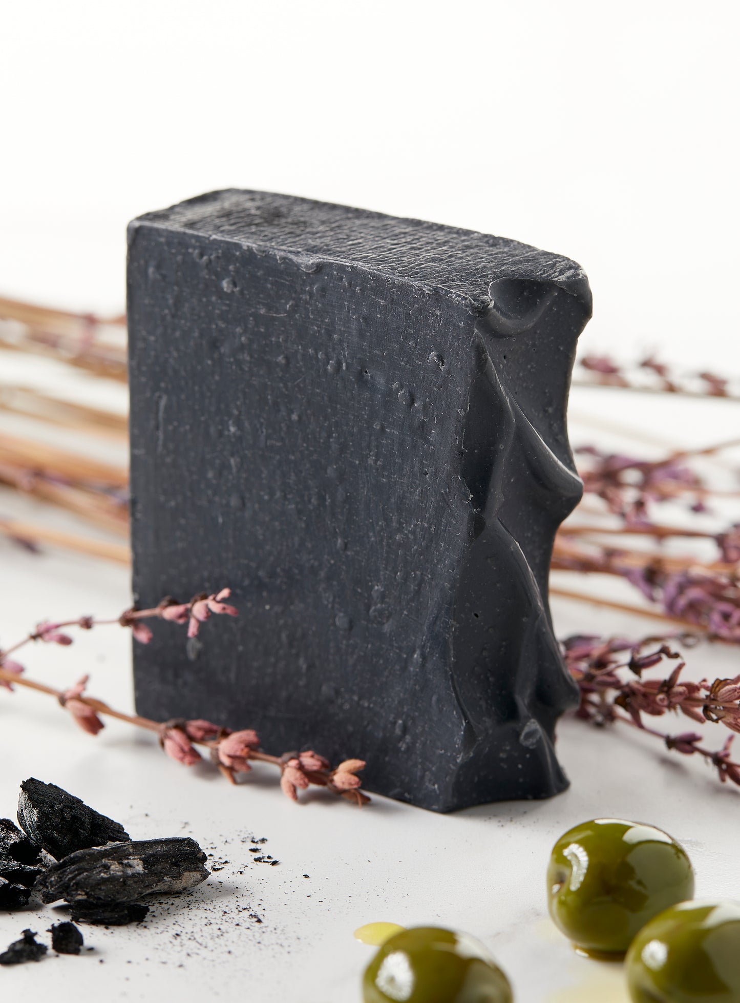 - Savon - Charbon Détox / Charcoal detox soap