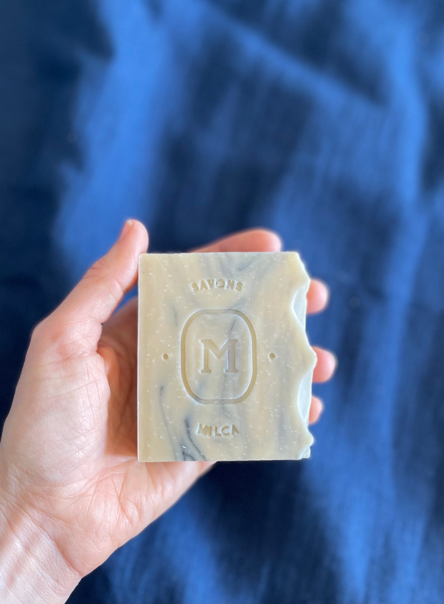 - Savon - ÉPHÉMÈRE 002 - Thé du Labrador et Patchouli / Labrador tea & patchouli soap