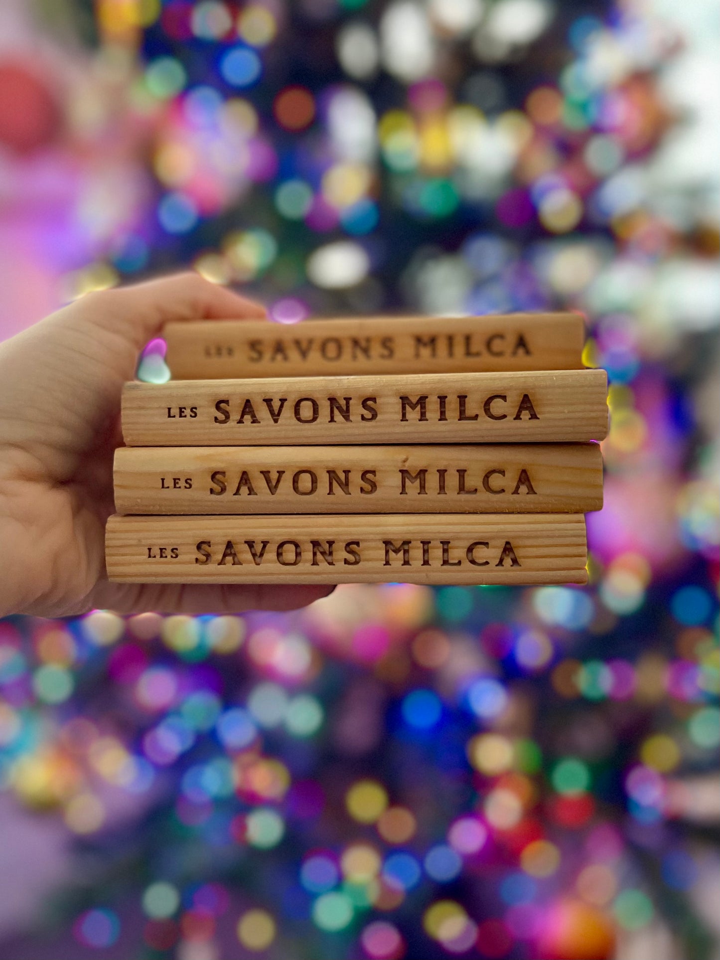 Porte-savon en cèdre fait au Québec / Cedar soap dish