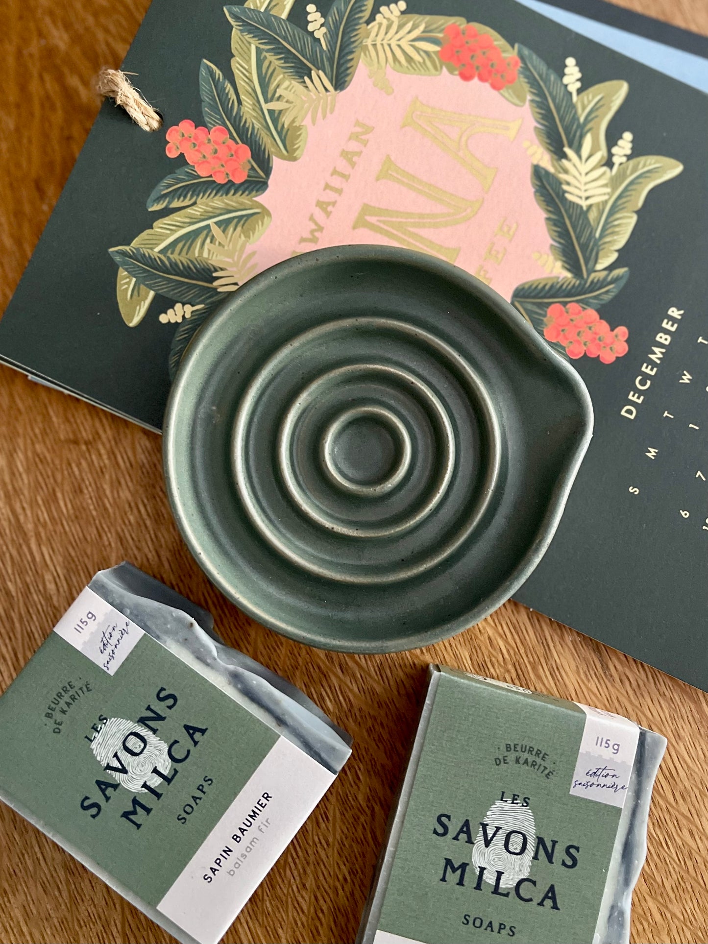 Porte-savon en céramique VERT FORÊT / Ceramic soap dish