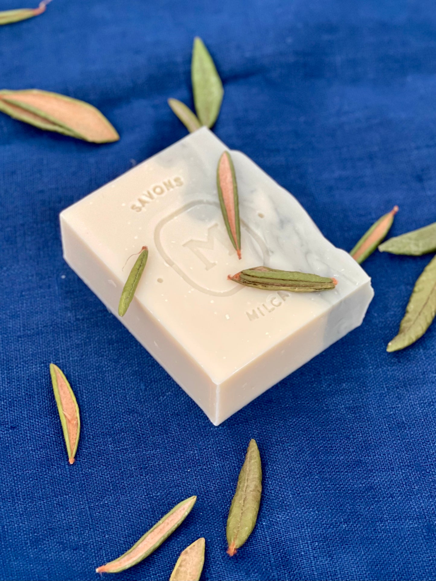 - ÉPHÉMÈRE 002 - Savon Thé du Labrador et Patchouli / Labrador tea & patchouli soap